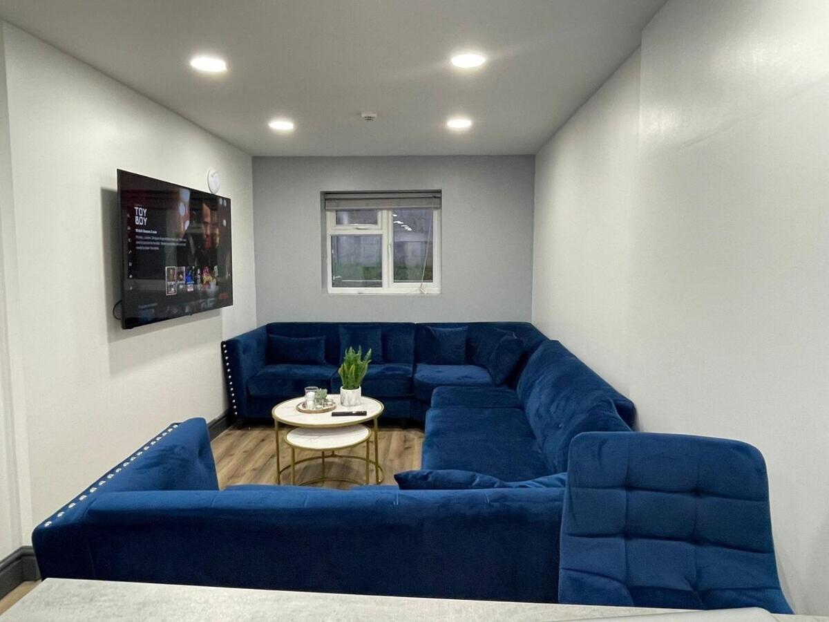 Free Parking Cosy Studios Close To City And Qe And Uob! Birmingham Buitenkant foto