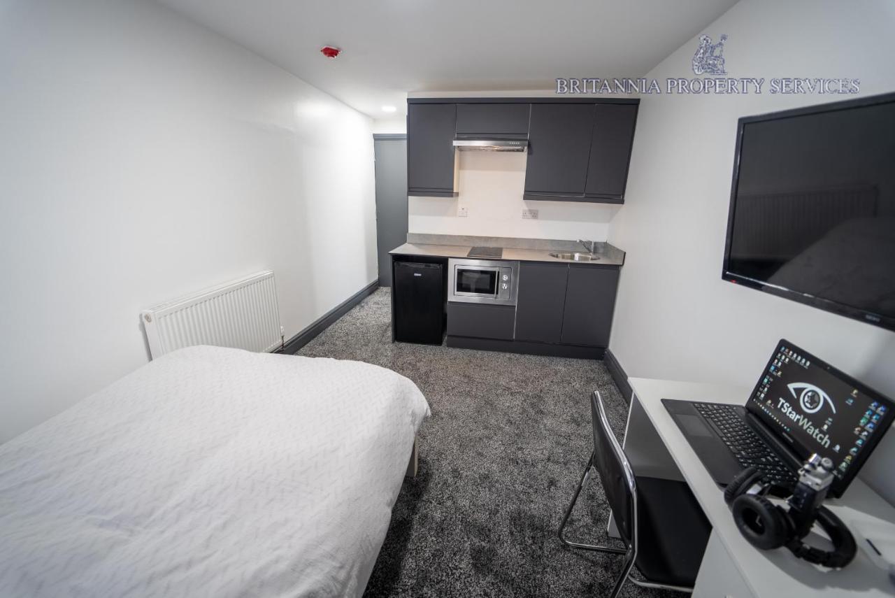 Free Parking Cosy Studios Close To City And Qe And Uob! Birmingham Kamer foto