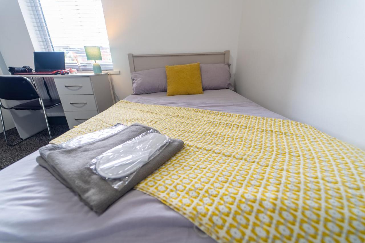 Free Parking Cosy Studios Close To City And Qe And Uob! Birmingham Kamer foto