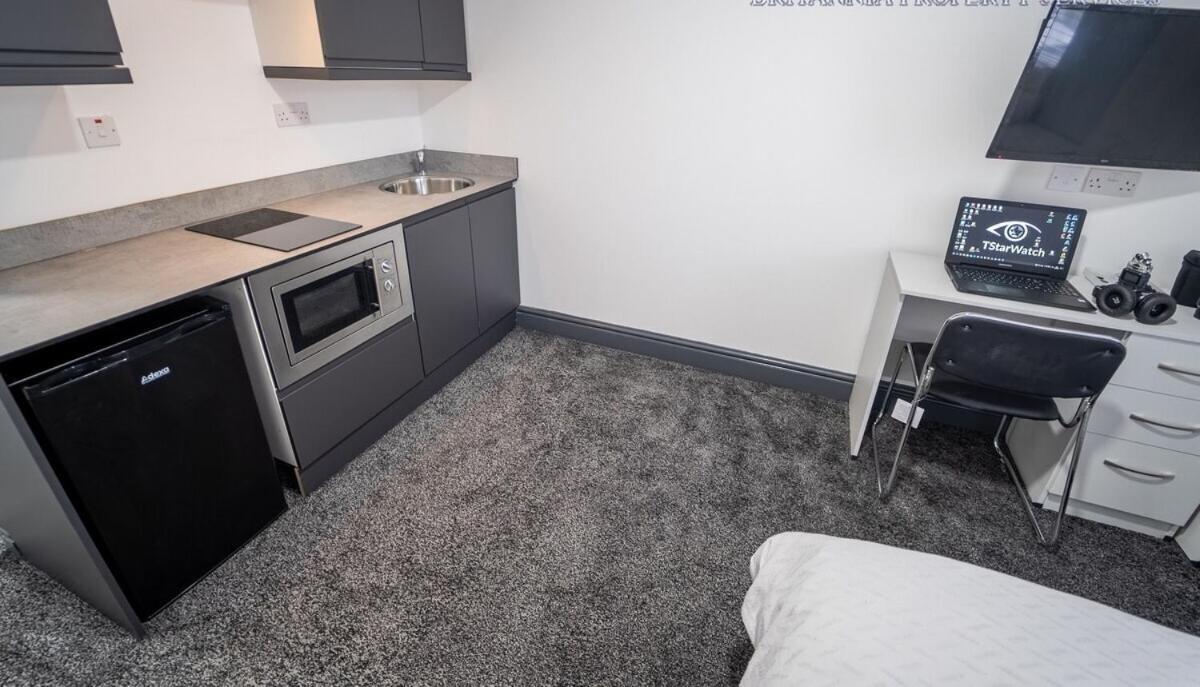 Free Parking Cosy Studios Close To City And Qe And Uob! Birmingham Kamer foto