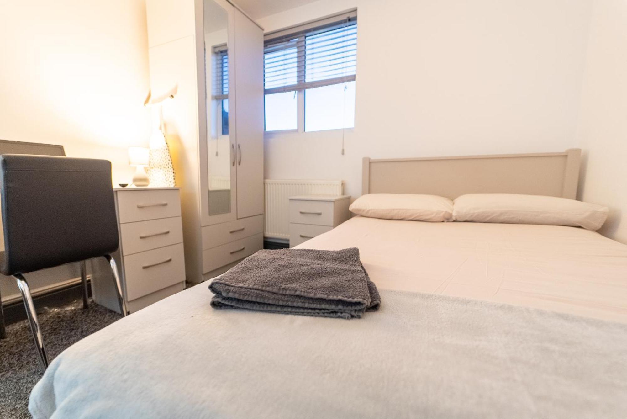 Free Parking Cosy Studios Close To City And Qe And Uob! Birmingham Kamer foto
