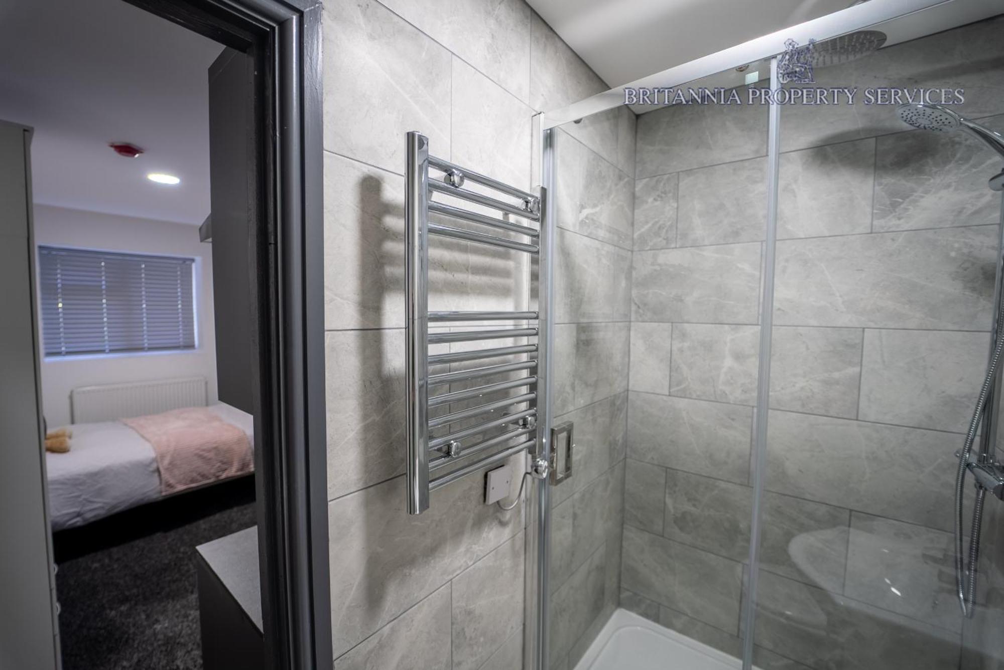 Free Parking Cosy Studios Close To City And Qe And Uob! Birmingham Kamer foto